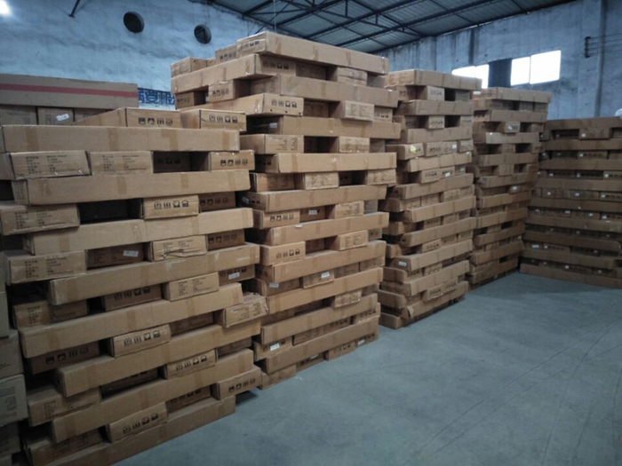 灯具.JPG