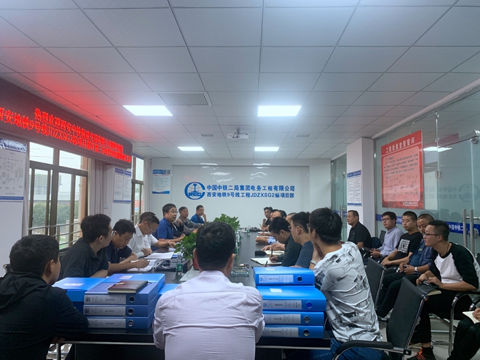 图3：考评组检查内业资料.JPG