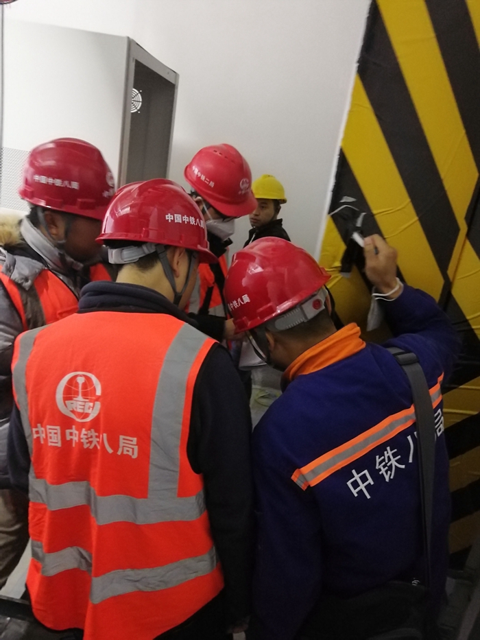 1574758461230176.jpg 图2:双方相关人员在场.jpg