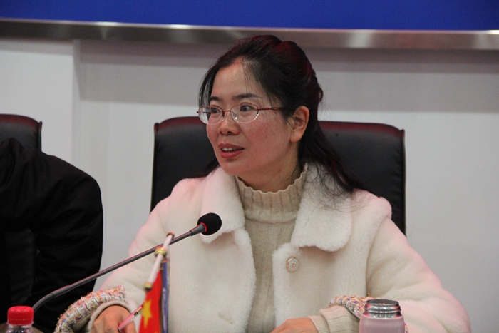 图2：领导发言.JPG