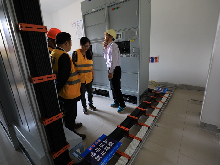 1576749717129930.jpg 信号设备安装_副本.jpg