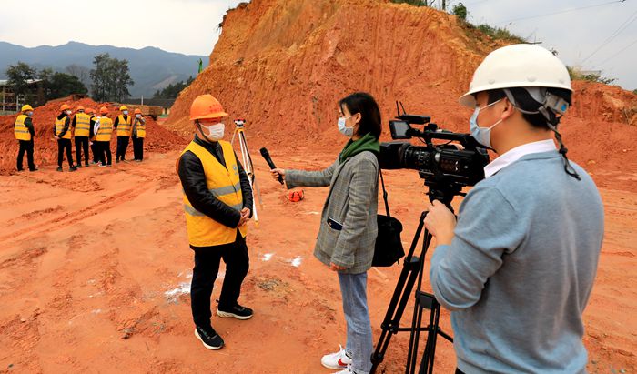 1582632273399550.jpg 图2:介绍复工情况_副本.jpg