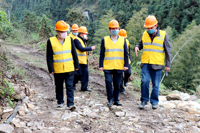 1583458577319898.jpg 进行现场检查_副本.jpg