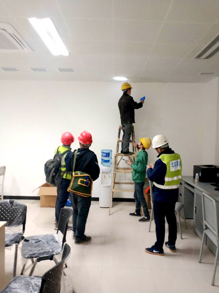 1583461303130128.jpg 图2:夜间调试2_副本.jpg