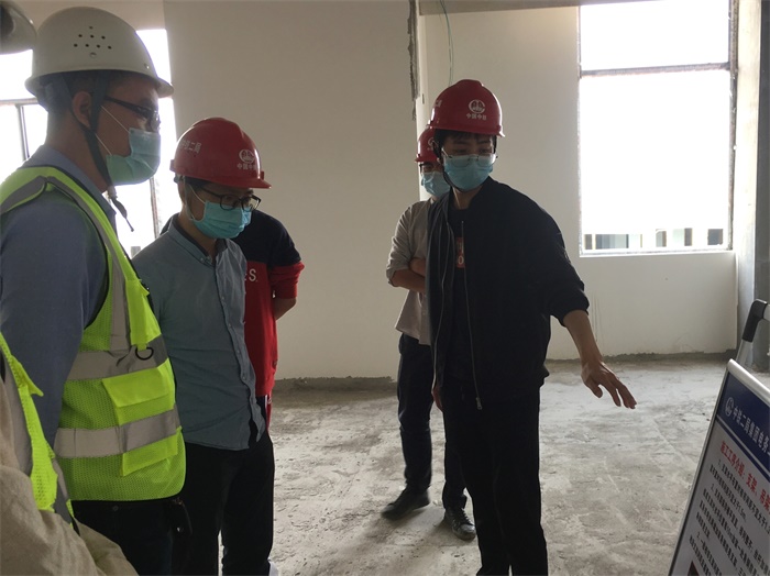 附图一：首件定标会样板段参观现场_副本.jpg