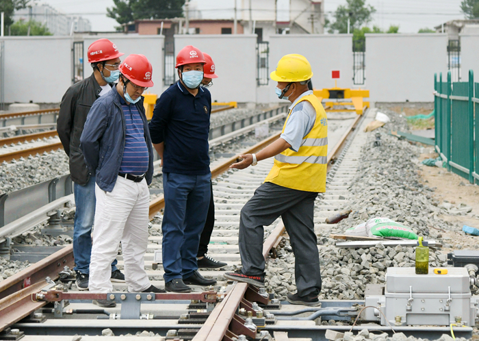 1589634988118216.jpg 邓文.jpg