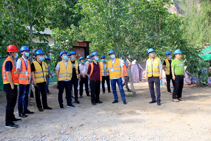 1590757156138144.jpg 3、野三坡通信机房施工现场.JPG