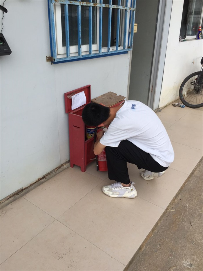 图2.安全检查.jpg