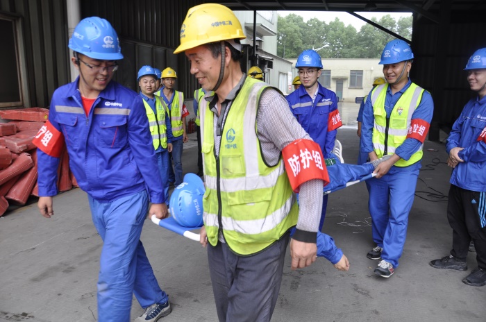 1593328221907196.jpg 伤员救助.jpg