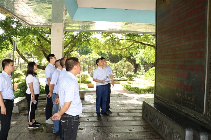 1593517489239127.jpg 图4:烈士芳名亭.JPG