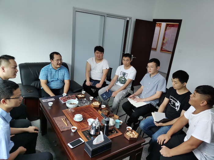 图：座谈会现场.jpeg