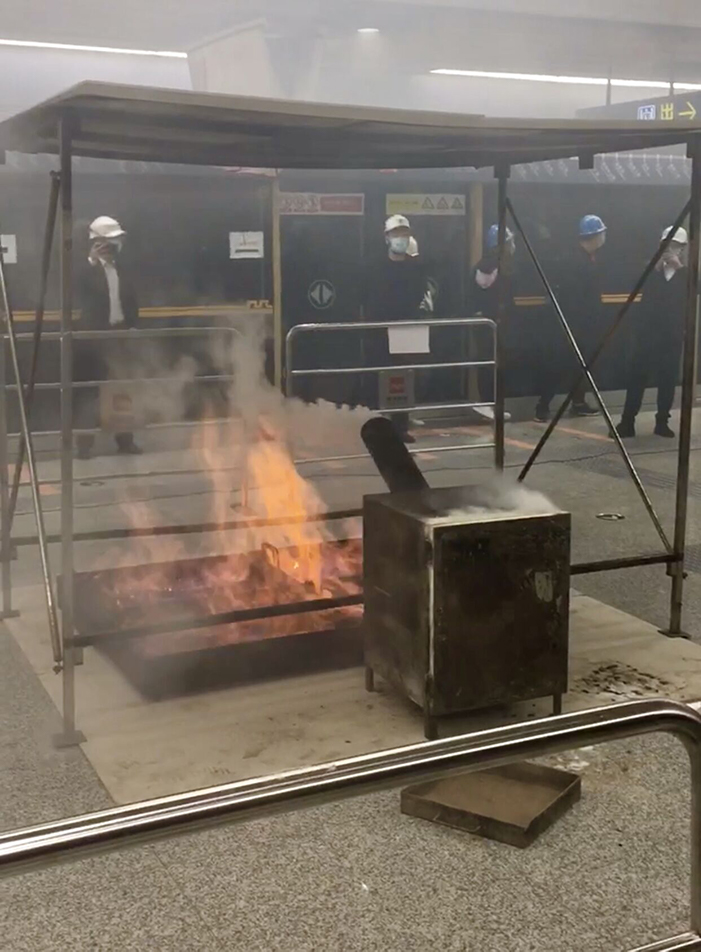 1605260584981253.jpg 热烟测试现场副本.jpg