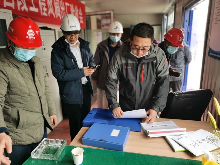 图：检查现场.jpg