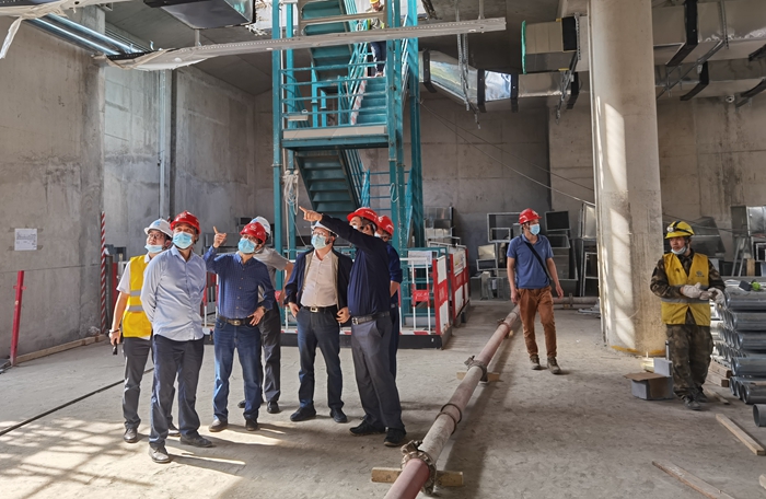 检查现场 - 副本.jpg