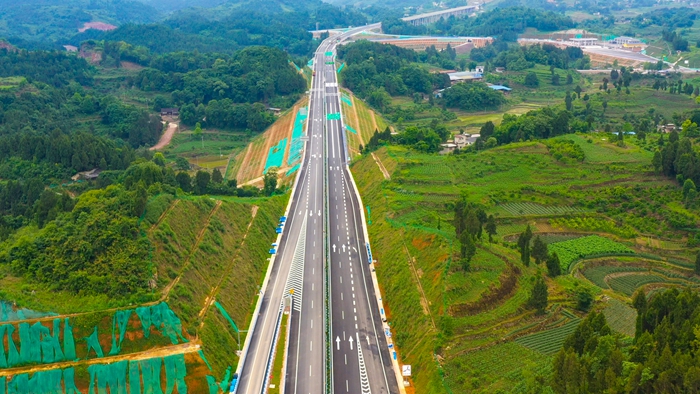 遵余高速 - 副本.jpg