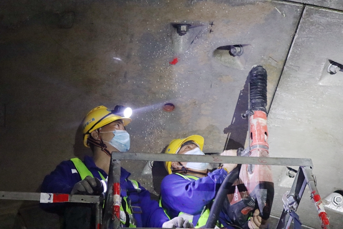 1625206733199538.jpg 图2:无尘施工作业展示 - 副本.JPG