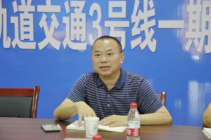 图三 郭书记_副本.jpg