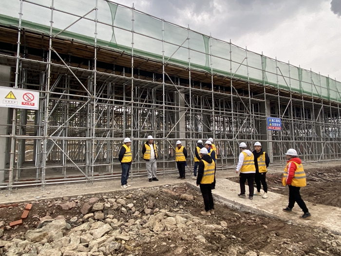 1640828263208144.jpg 附图:现场安全文明检查.JPG