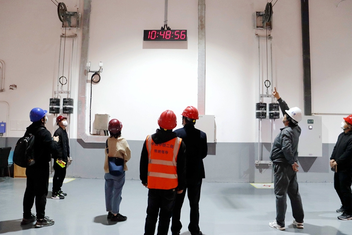 图2：现场验收 - 副本.jpg