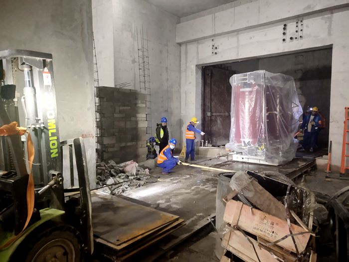 图三 设备转运至二次转运口_副本.jpg